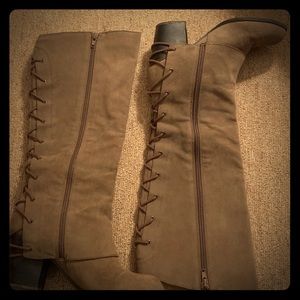 Knee high boots worn 1 time